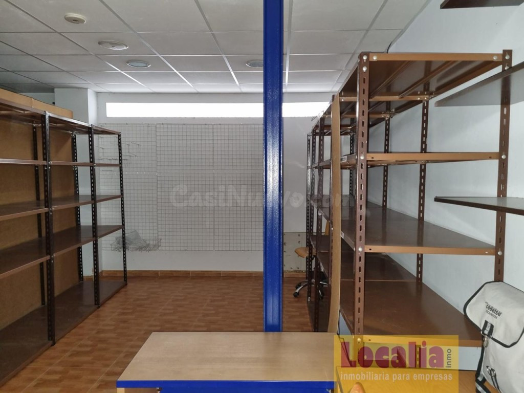 Oficina muy bien ubicada en Torrelavega - foto 17