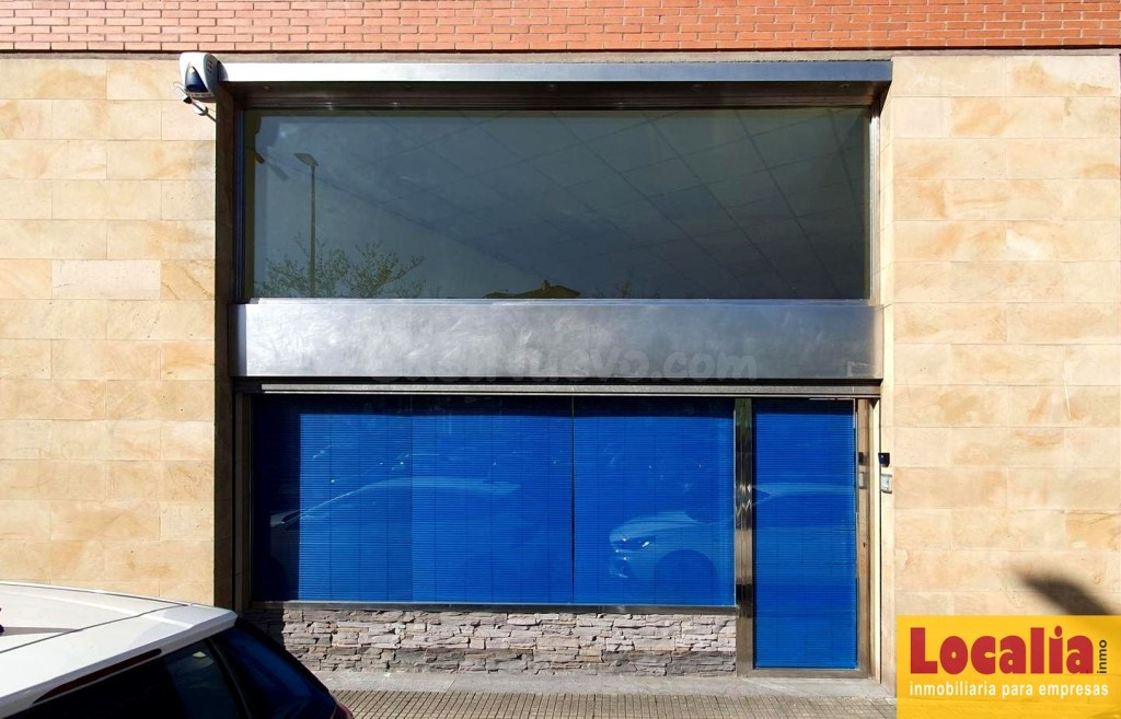 Local singular en venta, zona industrial, Santander - foto 3