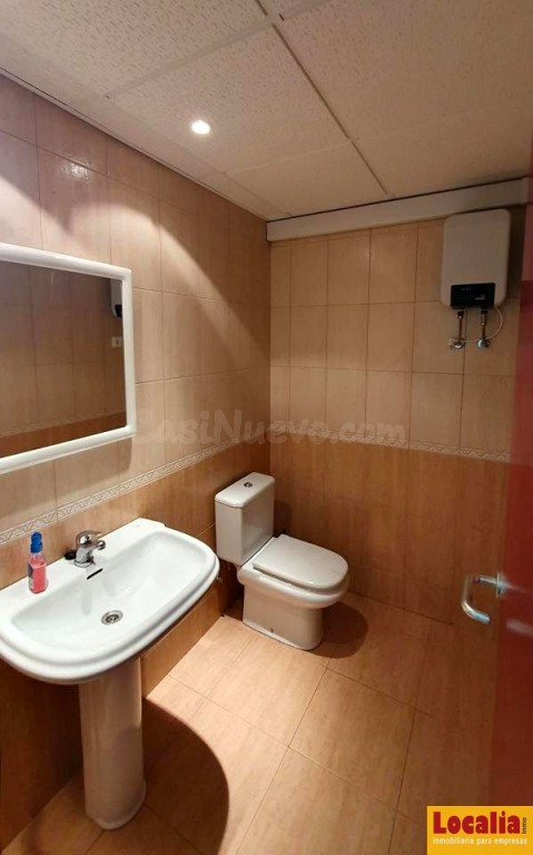 Local singular en venta, zona industrial, Santander - foto 7