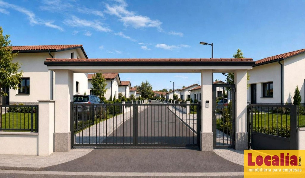 Chalet unifamiliar con jardín privado en Villarcayo - foto 5