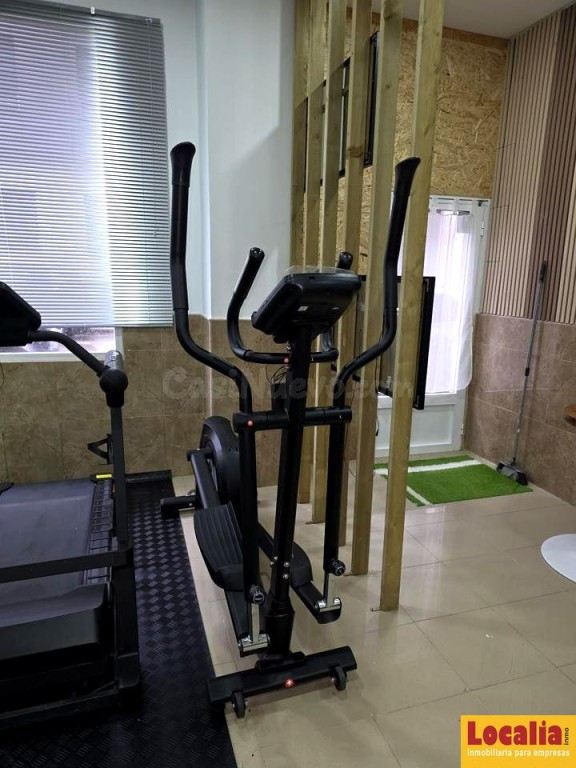 Alquiler local habilitado como Gym, Santander
