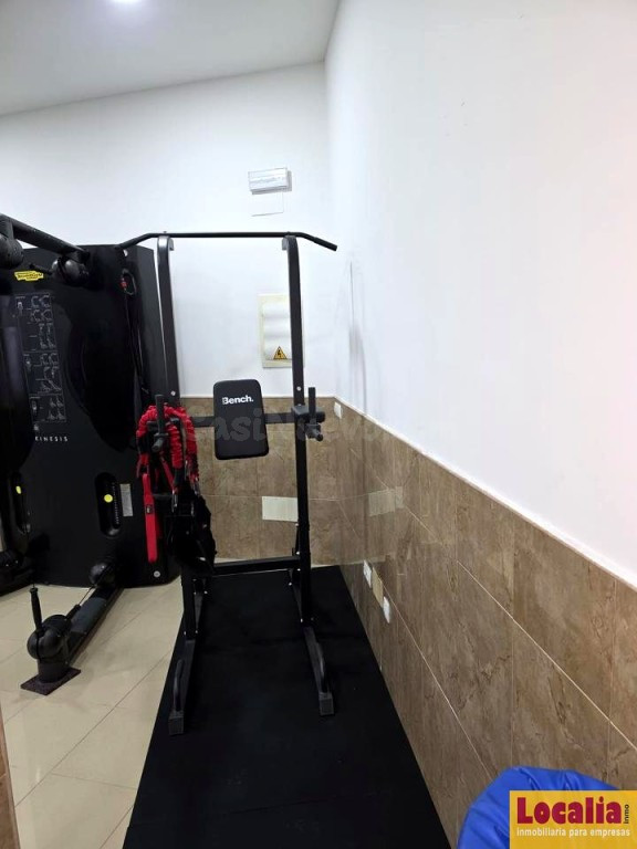 Alquiler local habilitado como Gym, Santander - foto 7