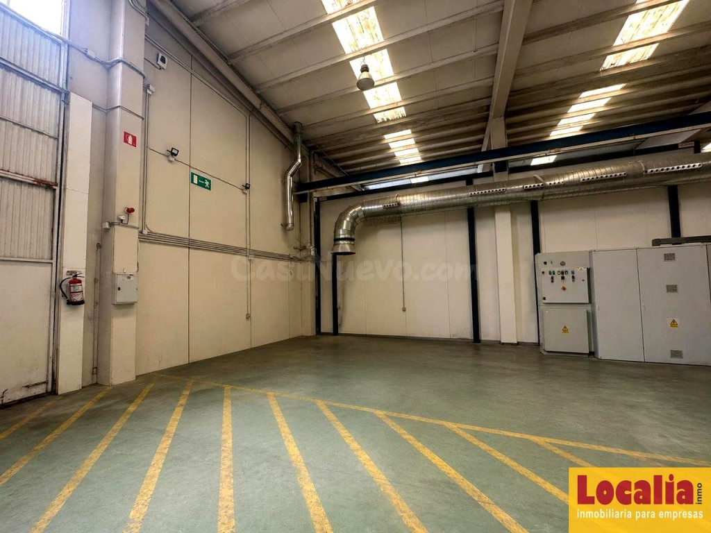 Nave industrial con puente grúa, Hazas de Cesto - foto 3