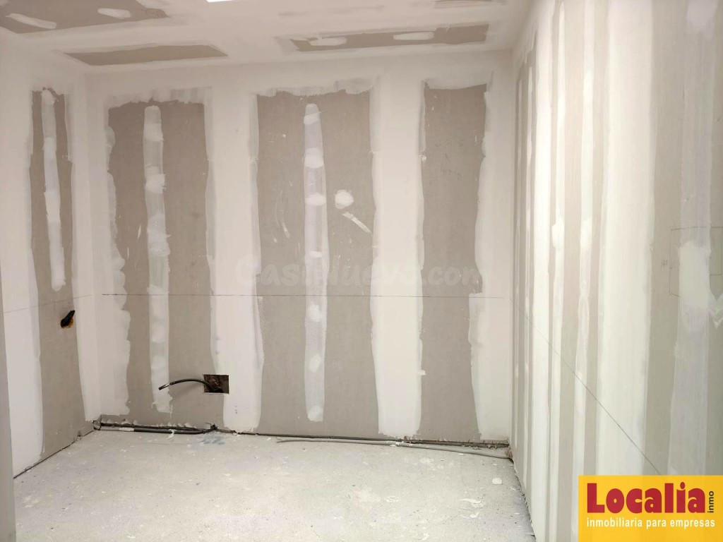 Oficinas en alquiler en zona industrial, Cartes - foto 7