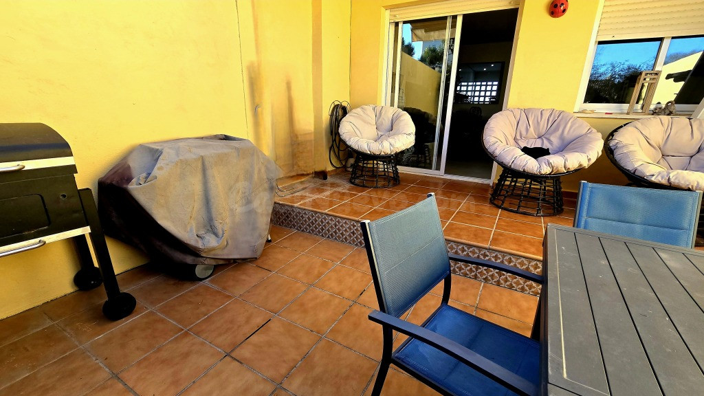 Adosada en Venta en Estepona Málaga - foto 3