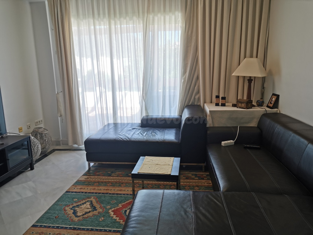 Apartamento en Venta en Nueva Andalucia Málaga - foto 2
