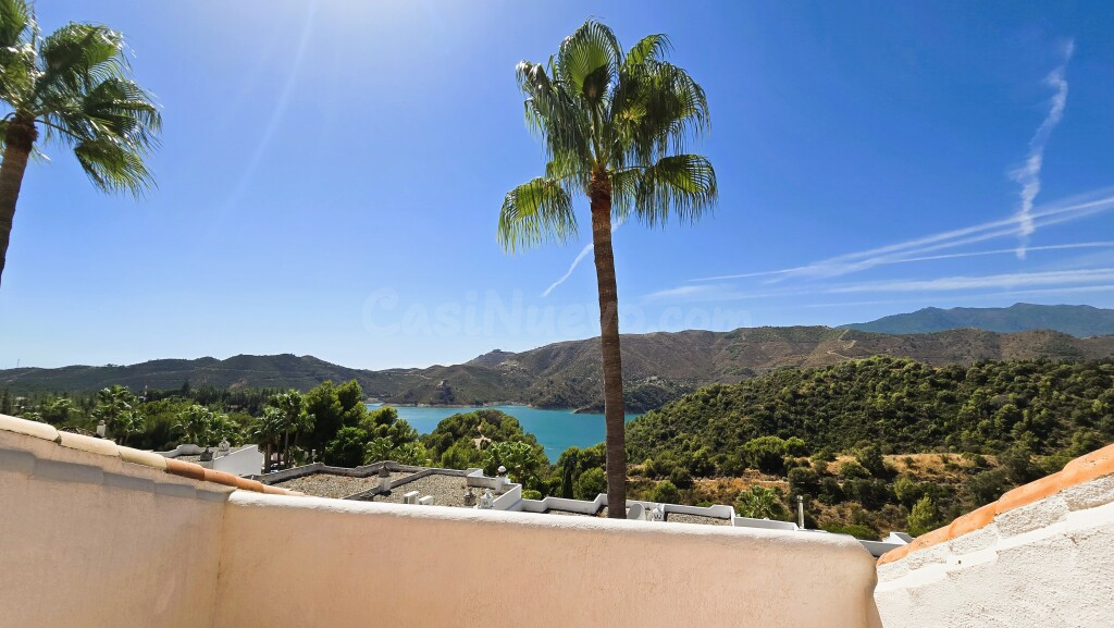Adosada en Venta en Istan Málaga - foto 13