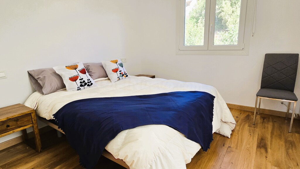 Adosada en Venta en Istan Málaga - foto 9