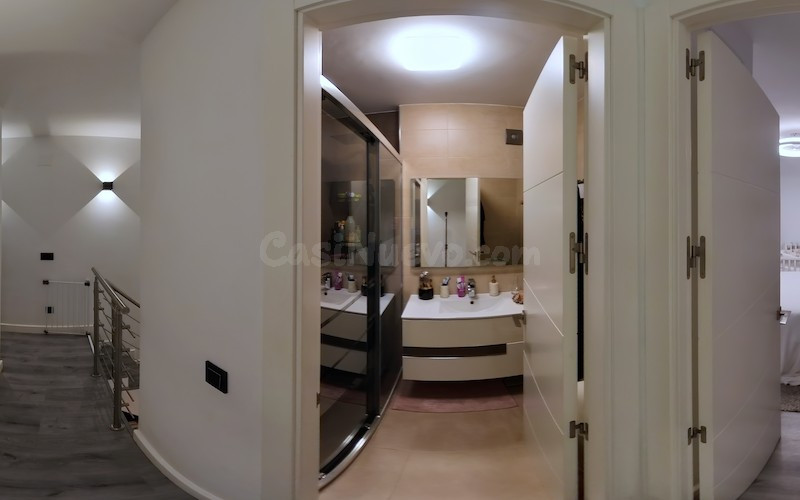 Adosada en Venta en Sevilla Sevilla SEVILLA ESTE - foto 4