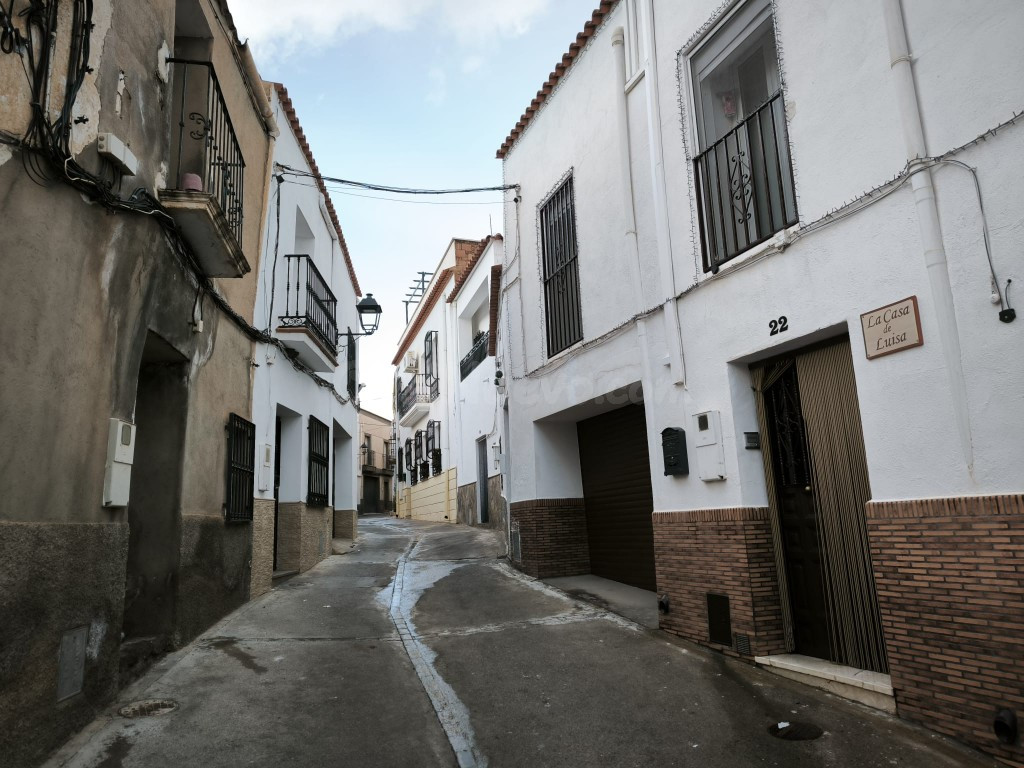Casa de pueblo en Venta en Nacimiento Almería - foto 2