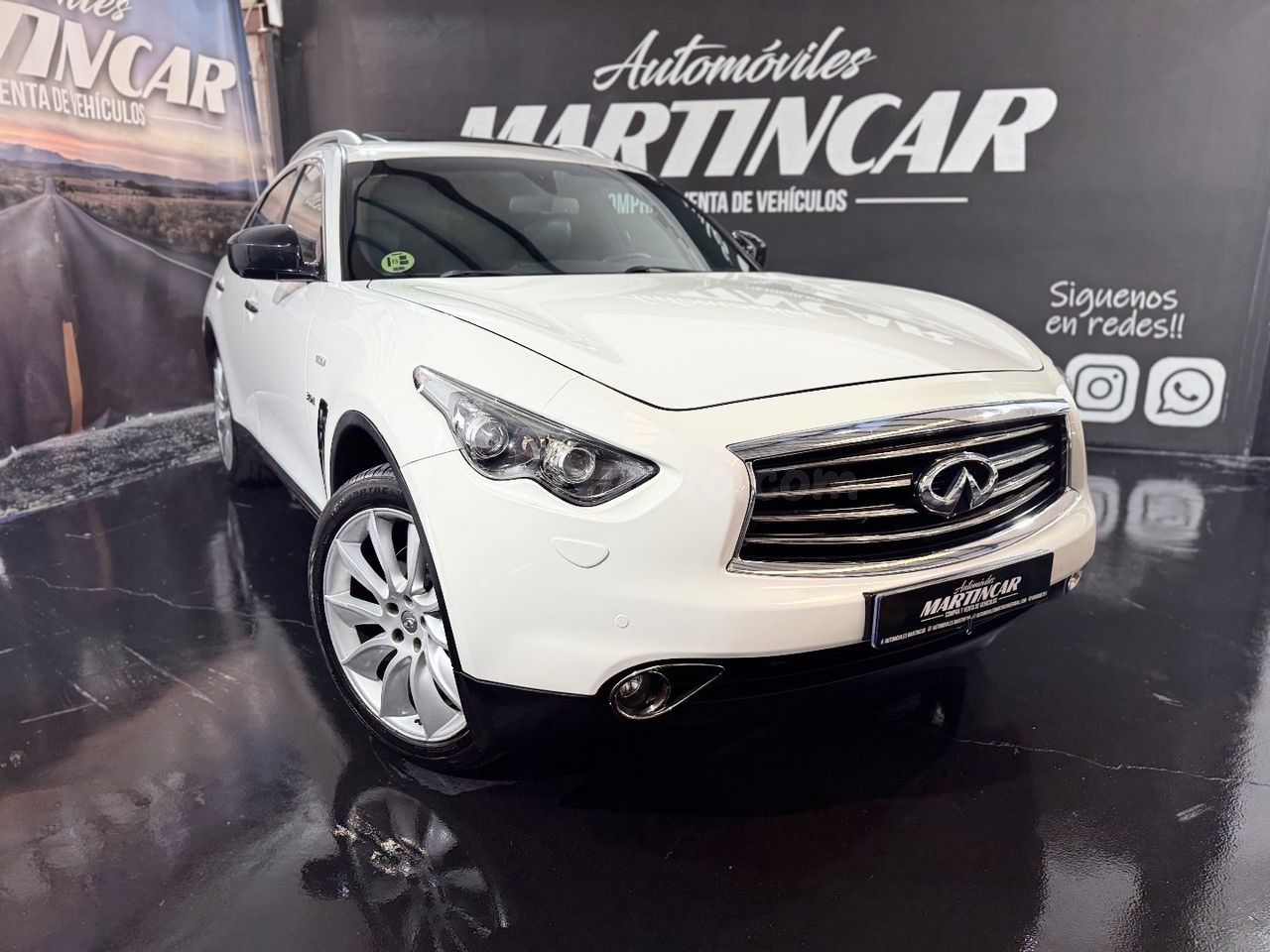 INFINITI QX70 3.0D V6 S PREMIUM AWD AUTO