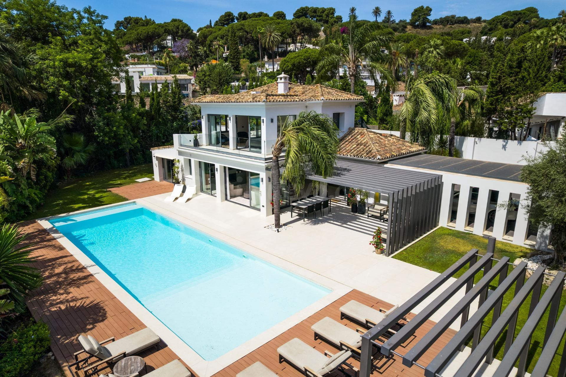 VILLA DE LUJO EN NUEVA ANDALUCIA, MARBELLA, LAS BRISAS