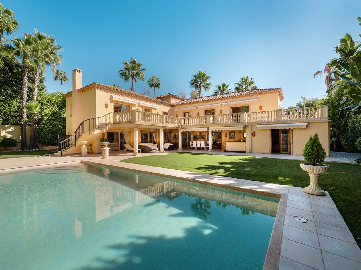 VILLA DE LUJO EN NUEVA ANDALUCIA, MARBELLA