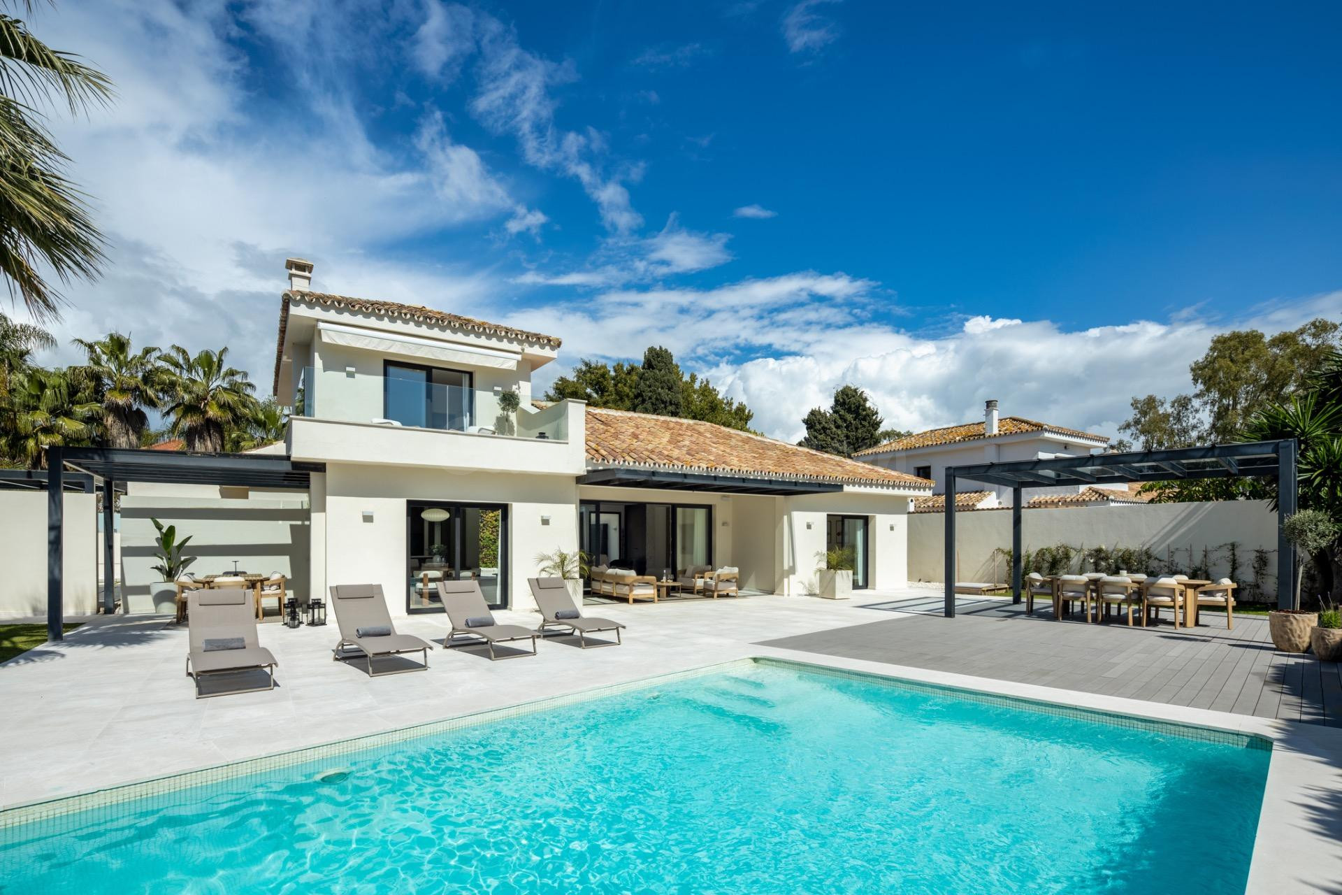 VILLA DE LUJO EN SAN PEDRO ALCANTARA - foto 2