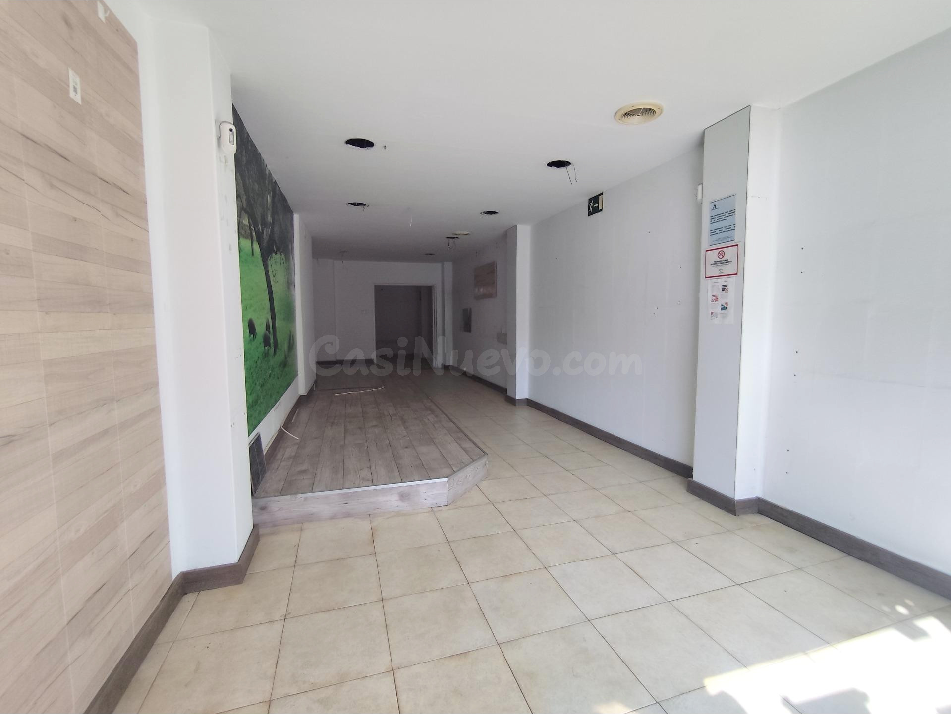 LOCAL COMERCIAL EN ALQUILER EN MARACENA - METRO EN LA PUERTA - foto 2