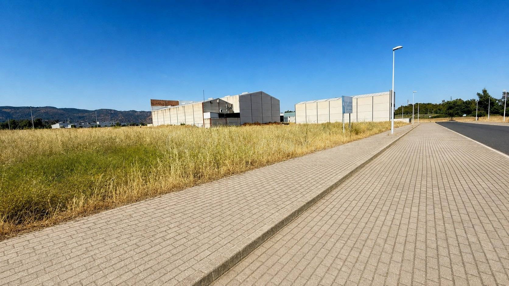 Solar urbano industrial de 503 m2 en Córdoba – 69.900 € en l - foto 5