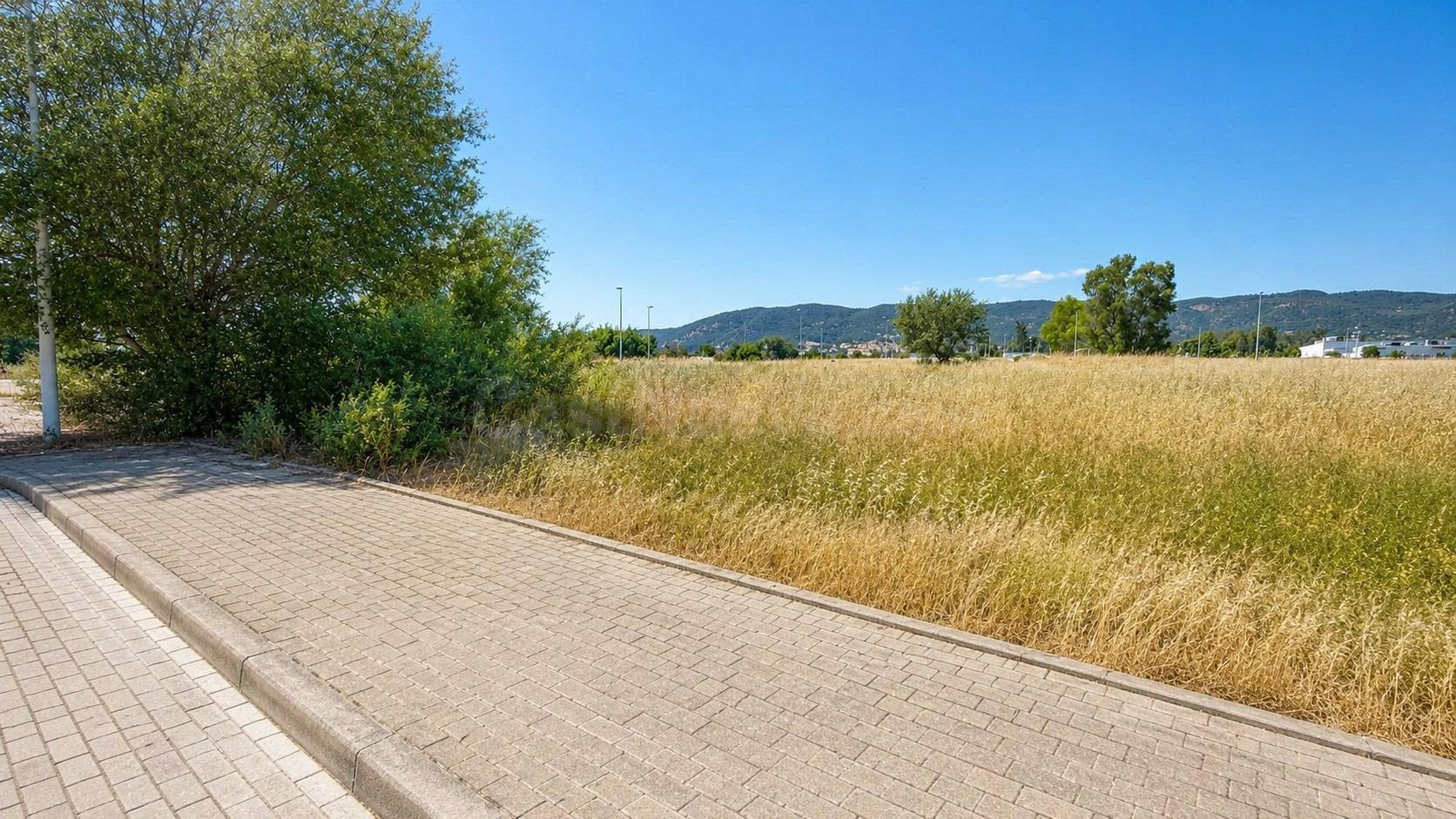 Solar urbano industrial de 503 m2 en Córdoba – 69.900 € en l - foto 10