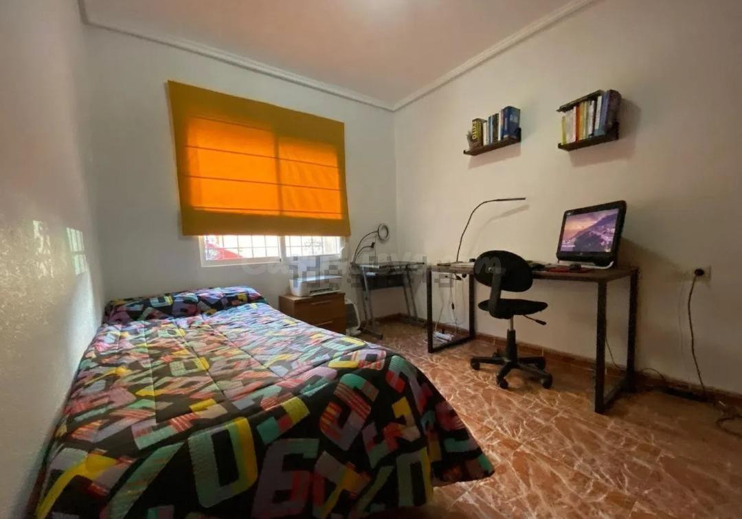Piso 2 habitaciones 65m² en alquiler - El Cabanyal-El Canyam - foto 3