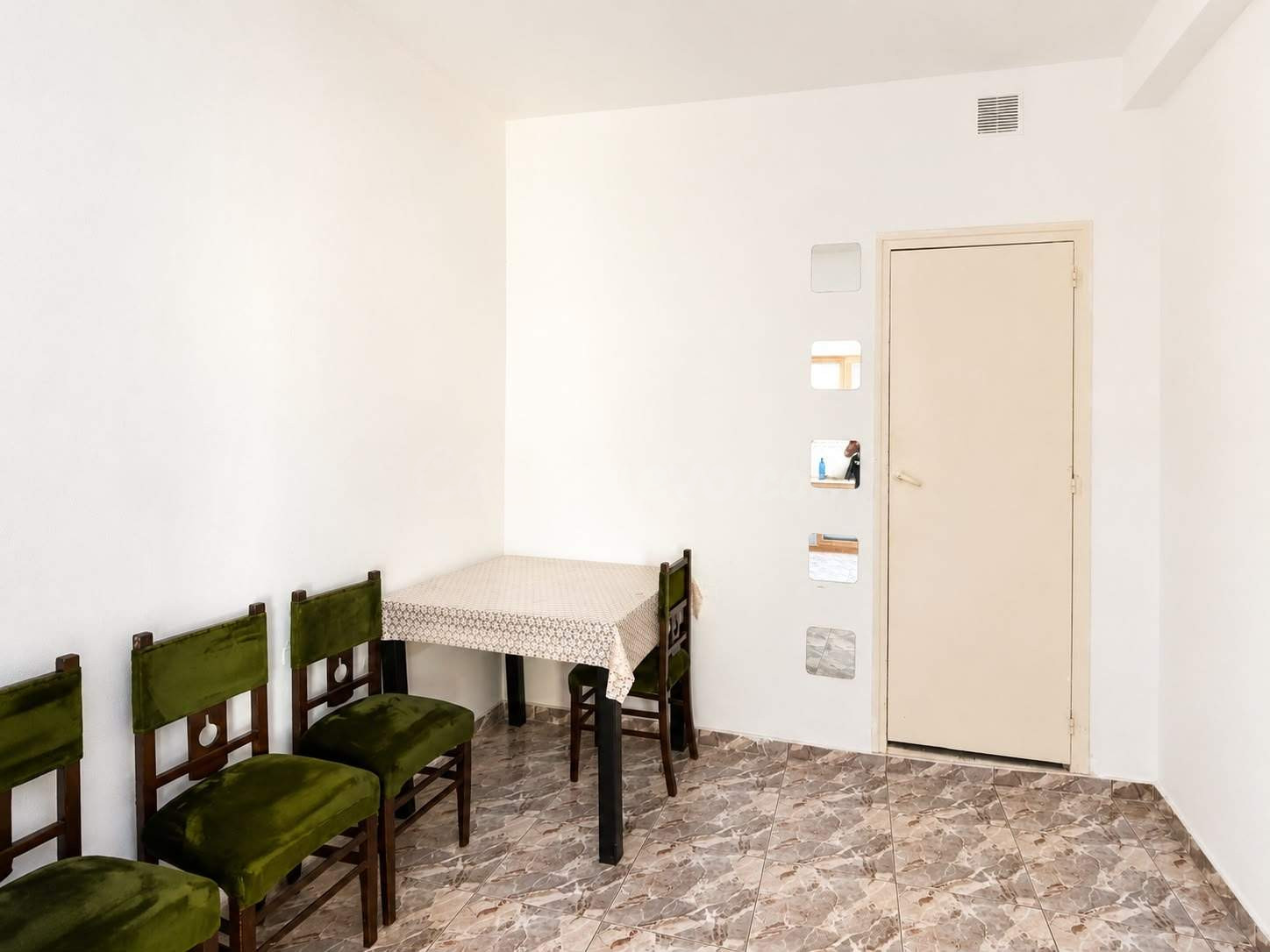 Piso en Venta en Alipark, Alicante - Ideal para Familias - foto 4