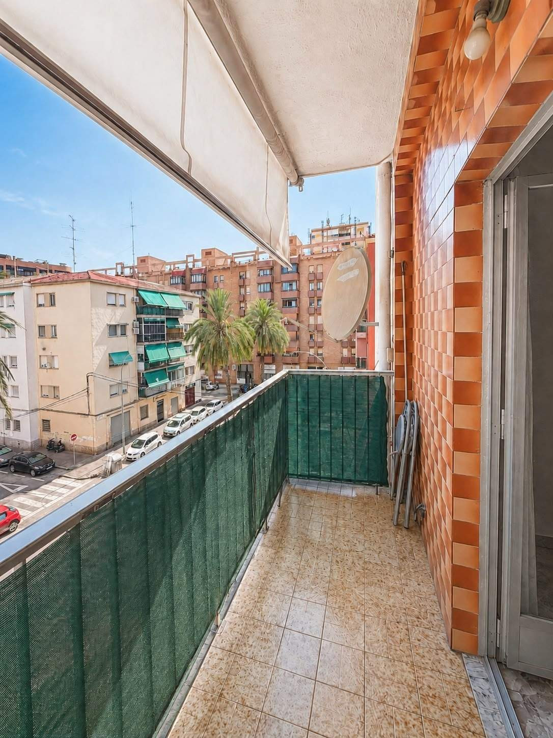 Piso en Venta en Alipark, Alicante - Ideal para Familias - foto 5