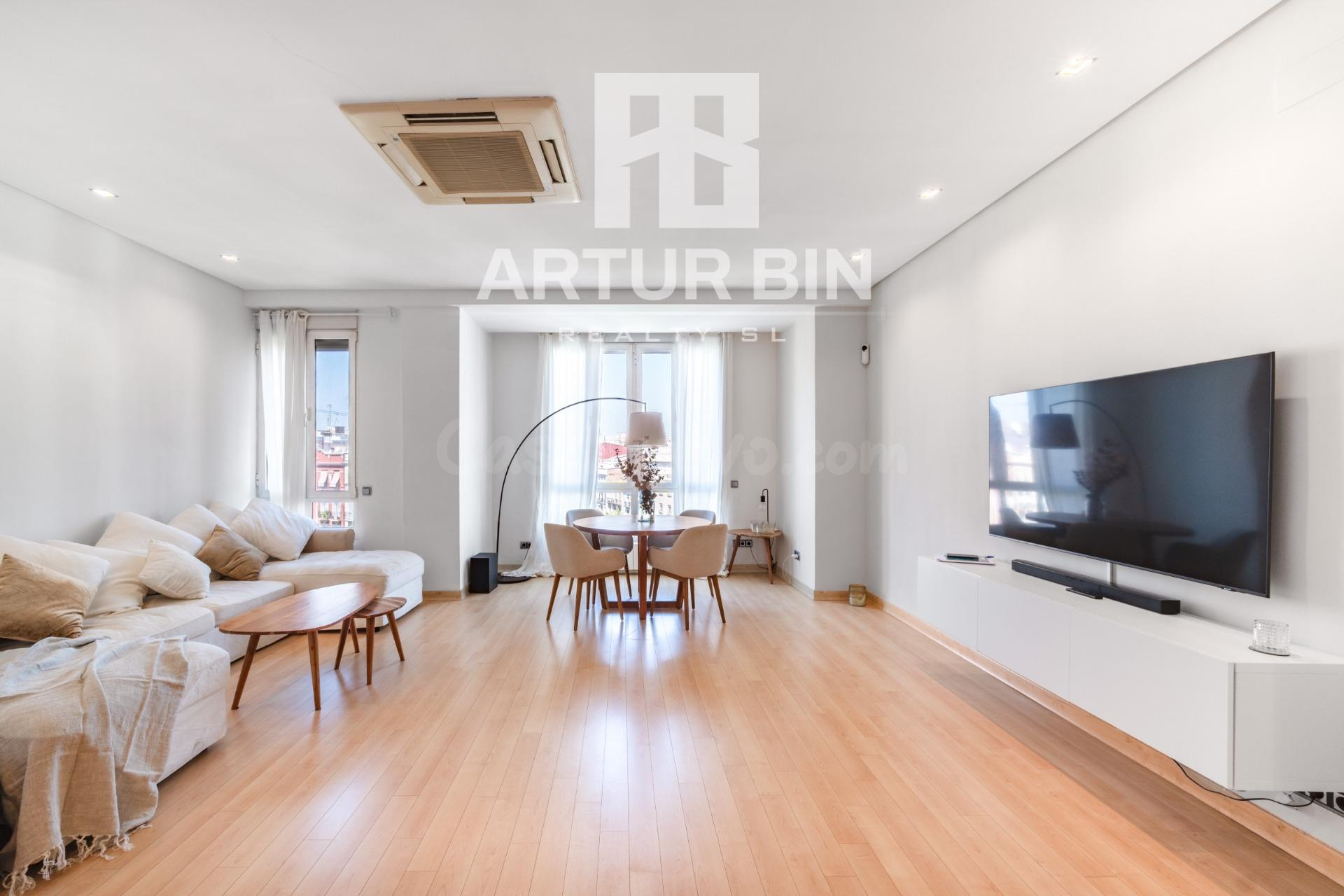Piso 2 habitaciones 124m² en venta - La Roqueta - foto 4