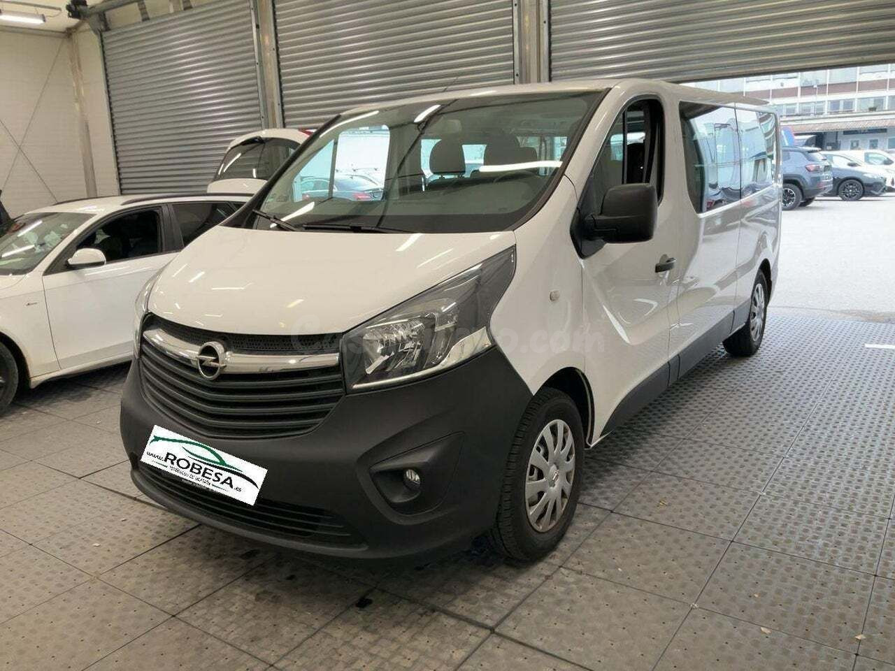 Opel Vivaro 1.6 CDTI SS 92kW L1 2.7t Combi Plus9