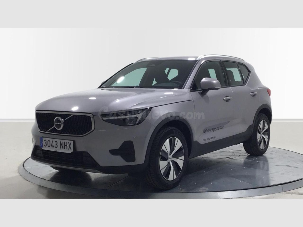 Volvo XC40 Core, B3 Mild hybrid, Gasolina