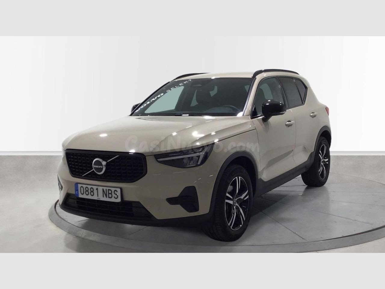 Volvo XC40 Plus, B3 Mild hybrid, Gasolina, Dark