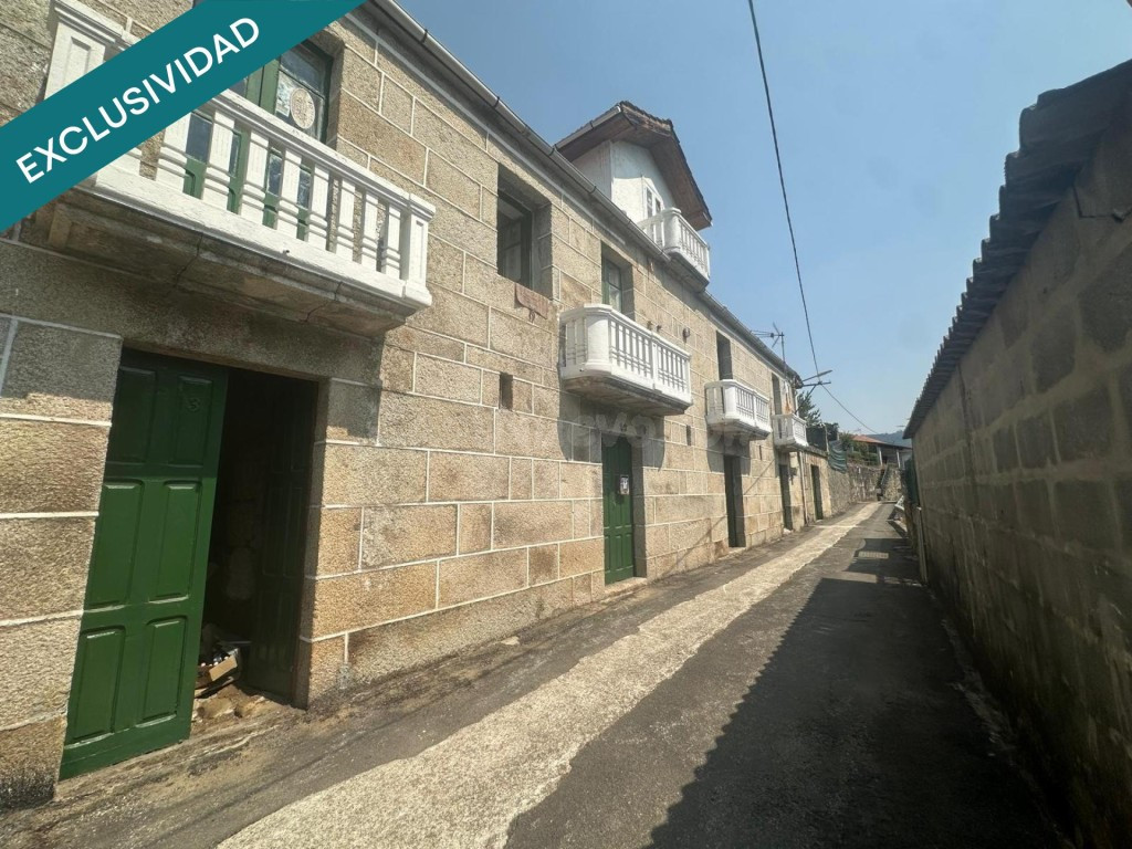 CASA EN A PONTE, ARNOIA