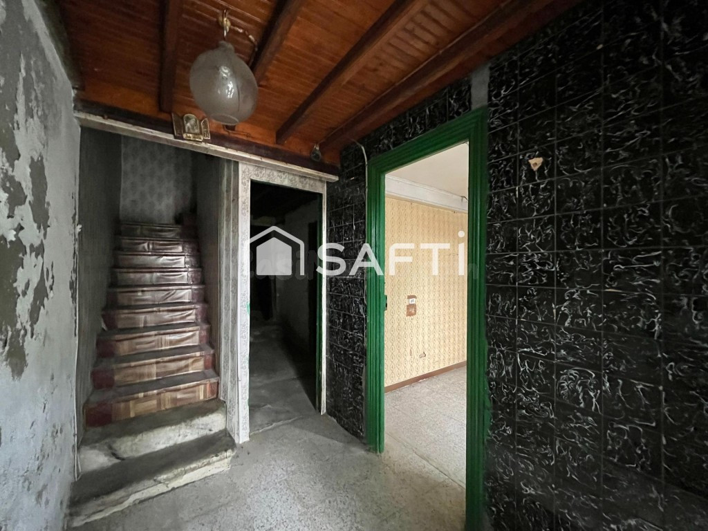 CASA DE PIEDRA PARA REFORMAR CON TERRENO - foto 4