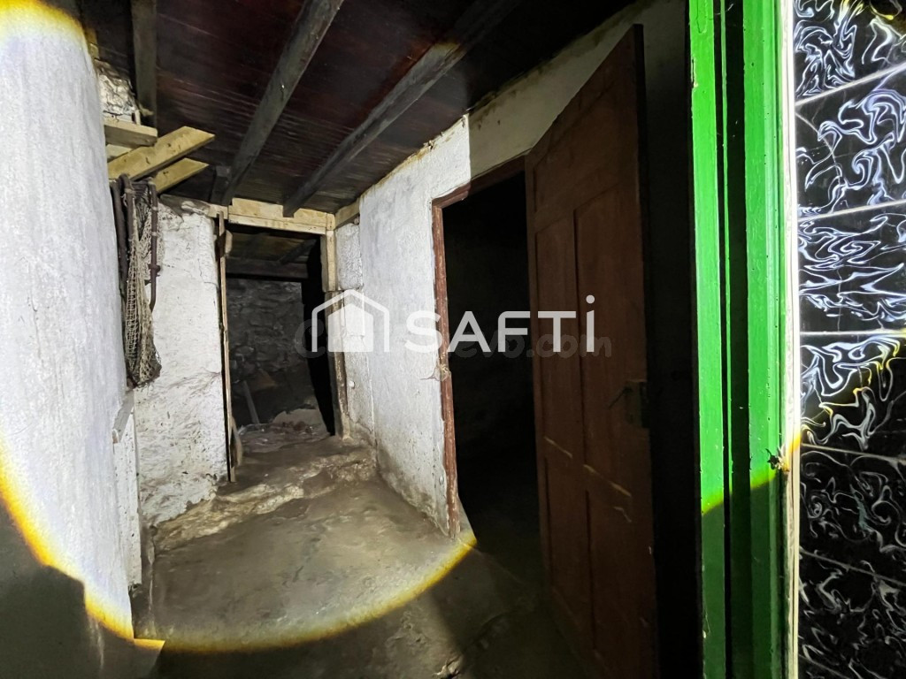 CASA DE PIEDRA PARA REFORMAR CON TERRENO - foto 5