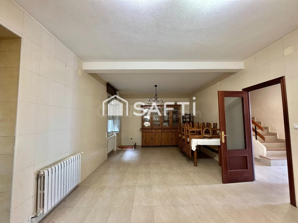 CASA UNIFAMILIAR EN RIANXO - foto 4