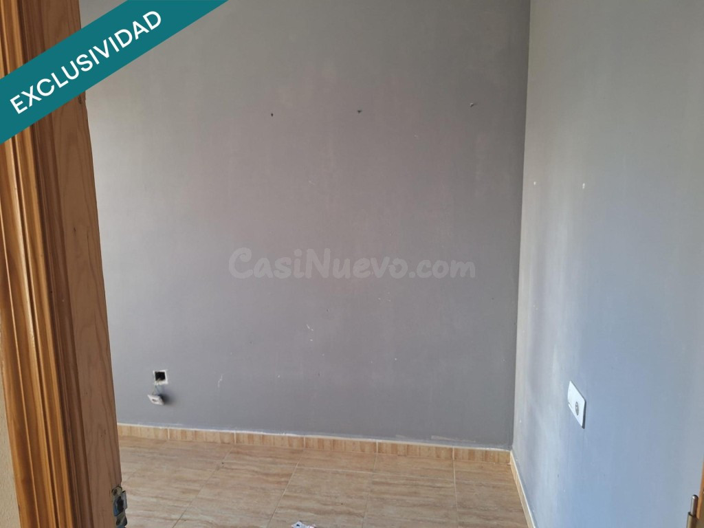 piso a solo 300 metros de la playa - foto 3