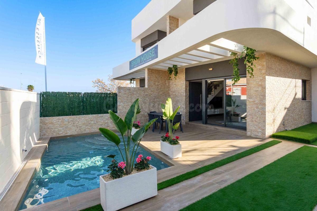 Villa 3 habitaciones 117m² en venta - Costa blanca sur