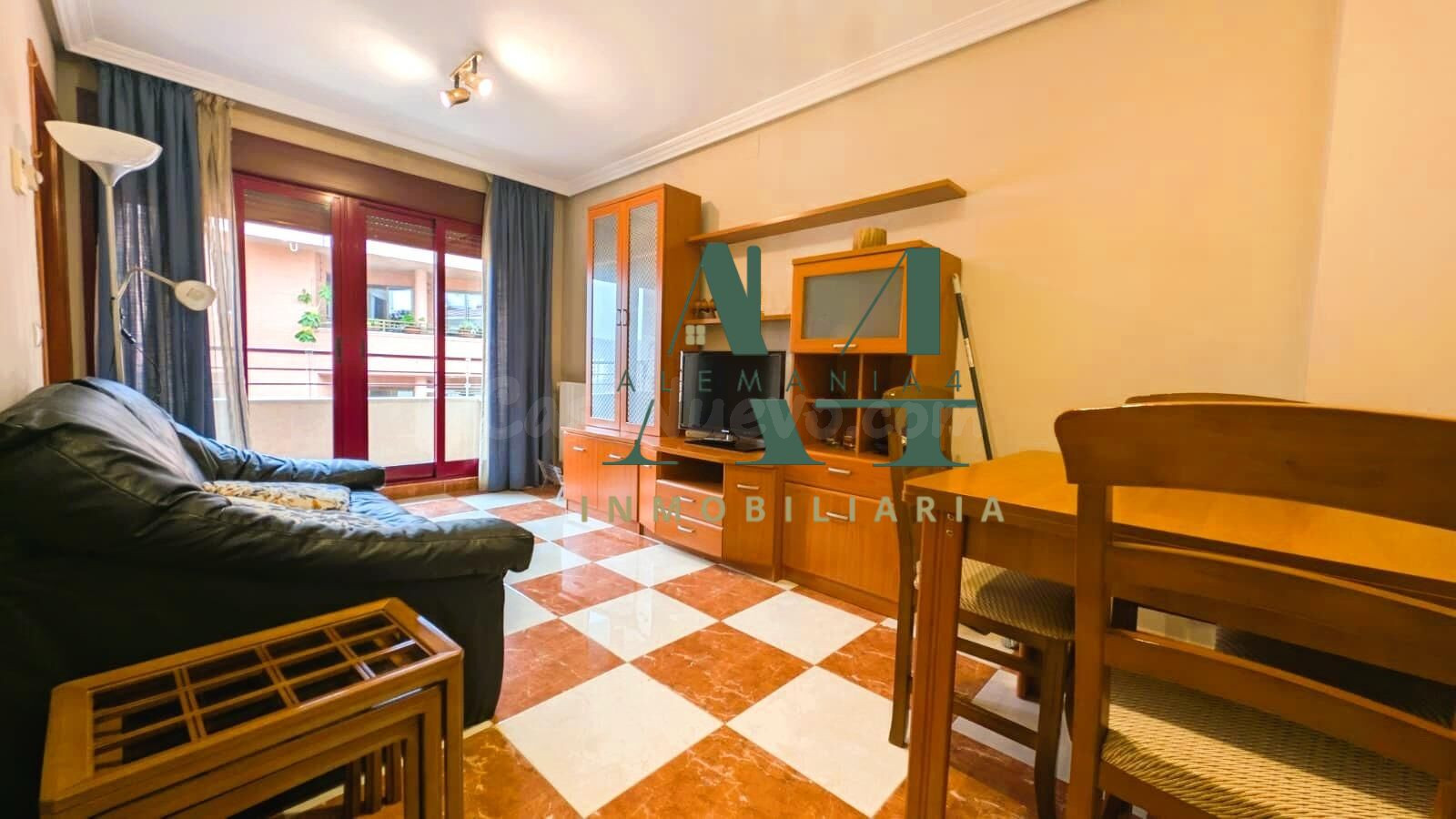 Apartamento en Cánovas con plaza de garaje - foto 4