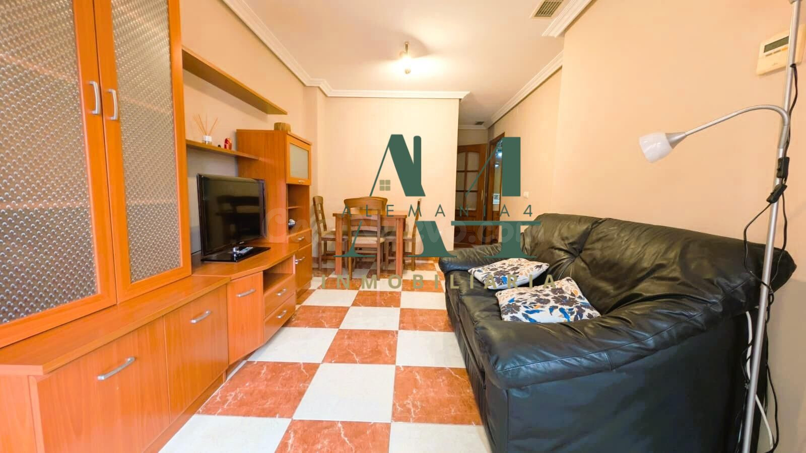 Apartamento en Cánovas con plaza de garaje - foto 5
