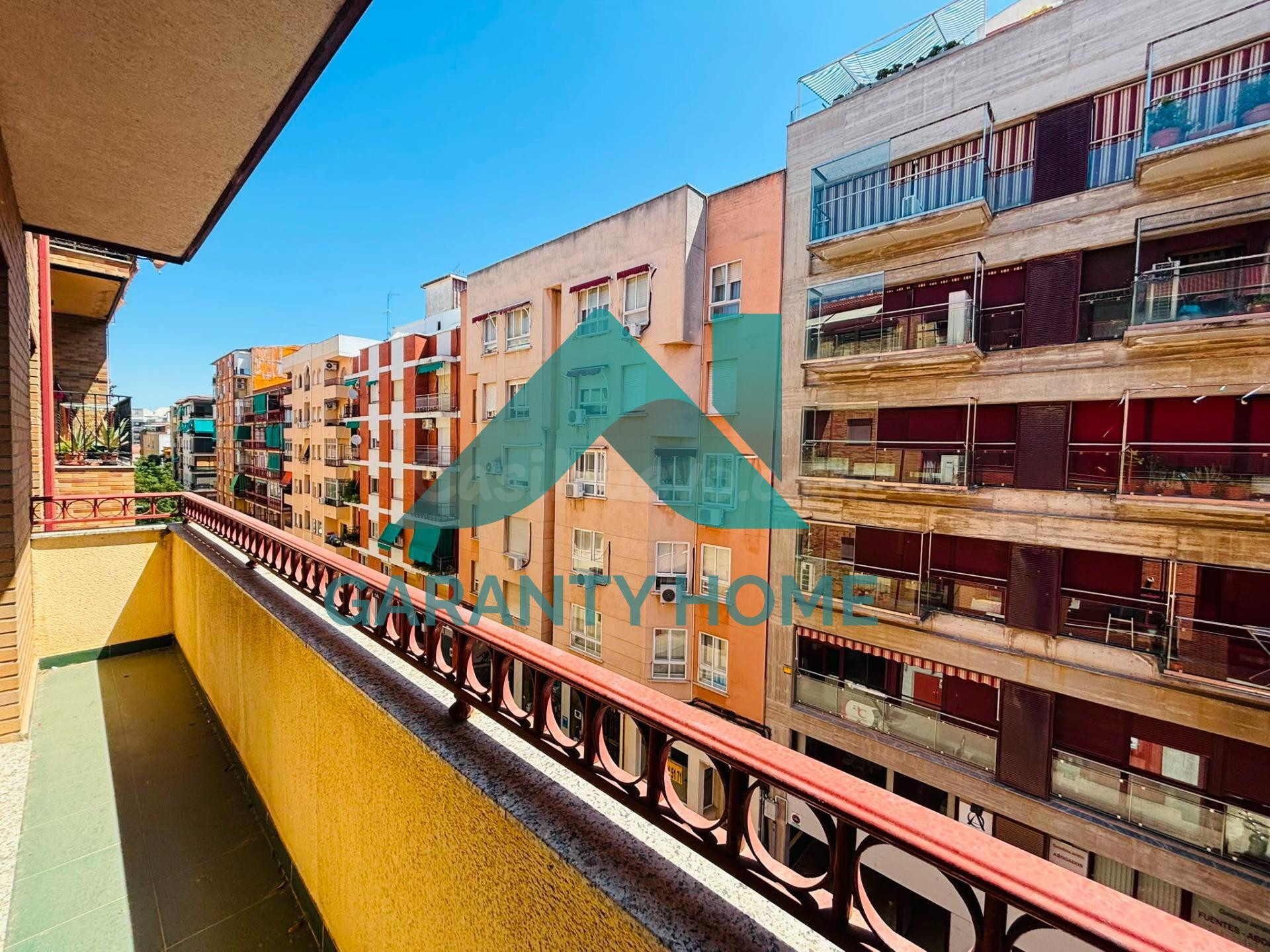 ✨ VIVIENDA EN ALQUILER EN ZONA PERÚ – CÁCERES