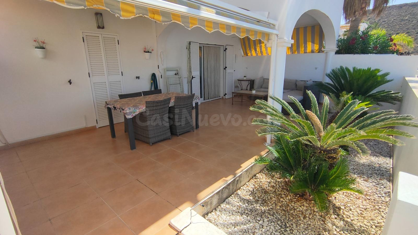 APARTAMENTO EN PLANTA BAJA CON ESPECTACULARES VISTAS AL MAR  - foto 3