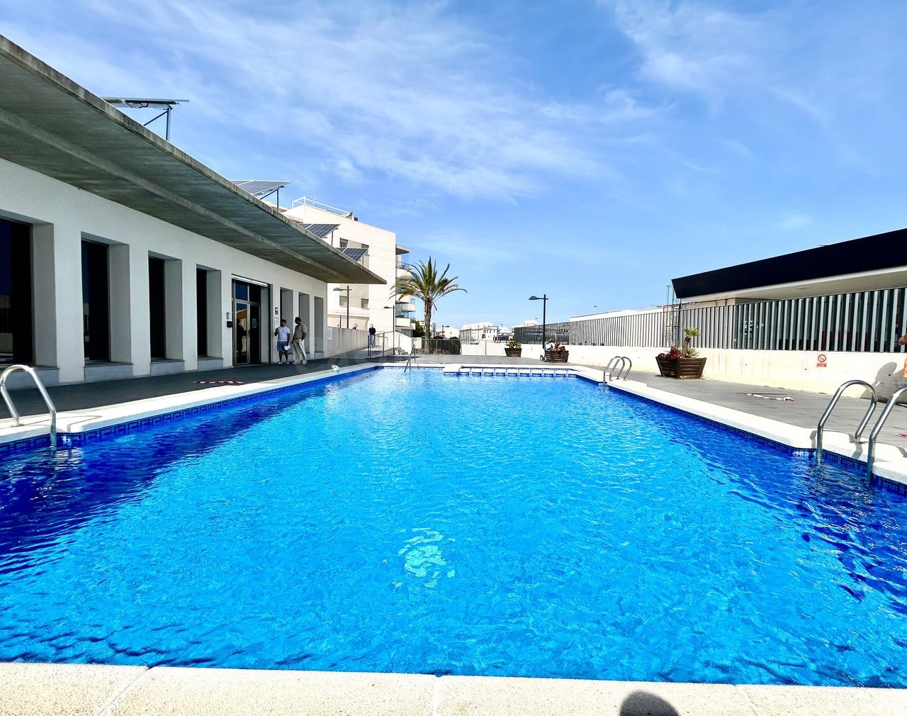 Ático moderno con vistas al mar y solárium privado en Los Do - foto 2