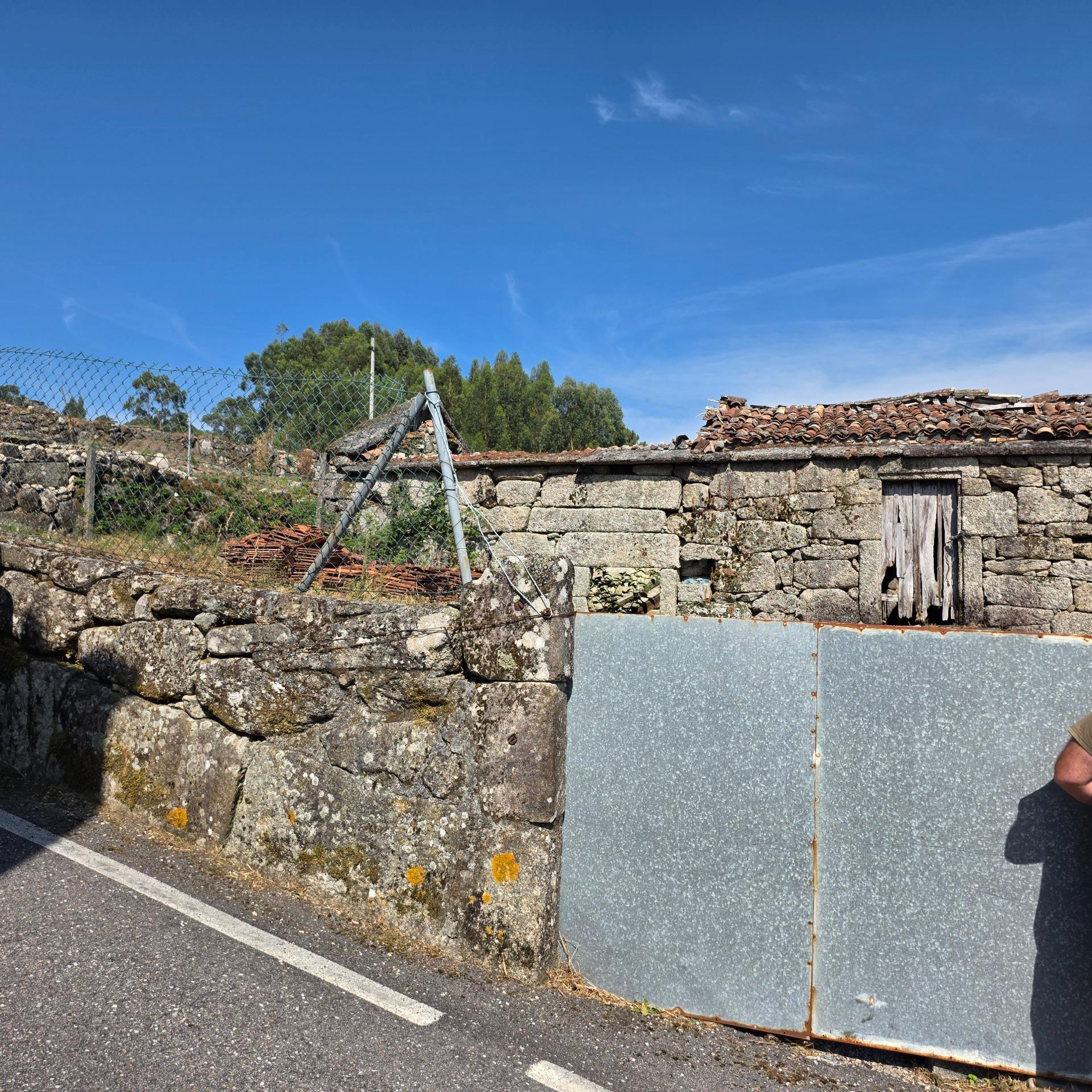 Casa de Piedra gallega para reformar - foto 3