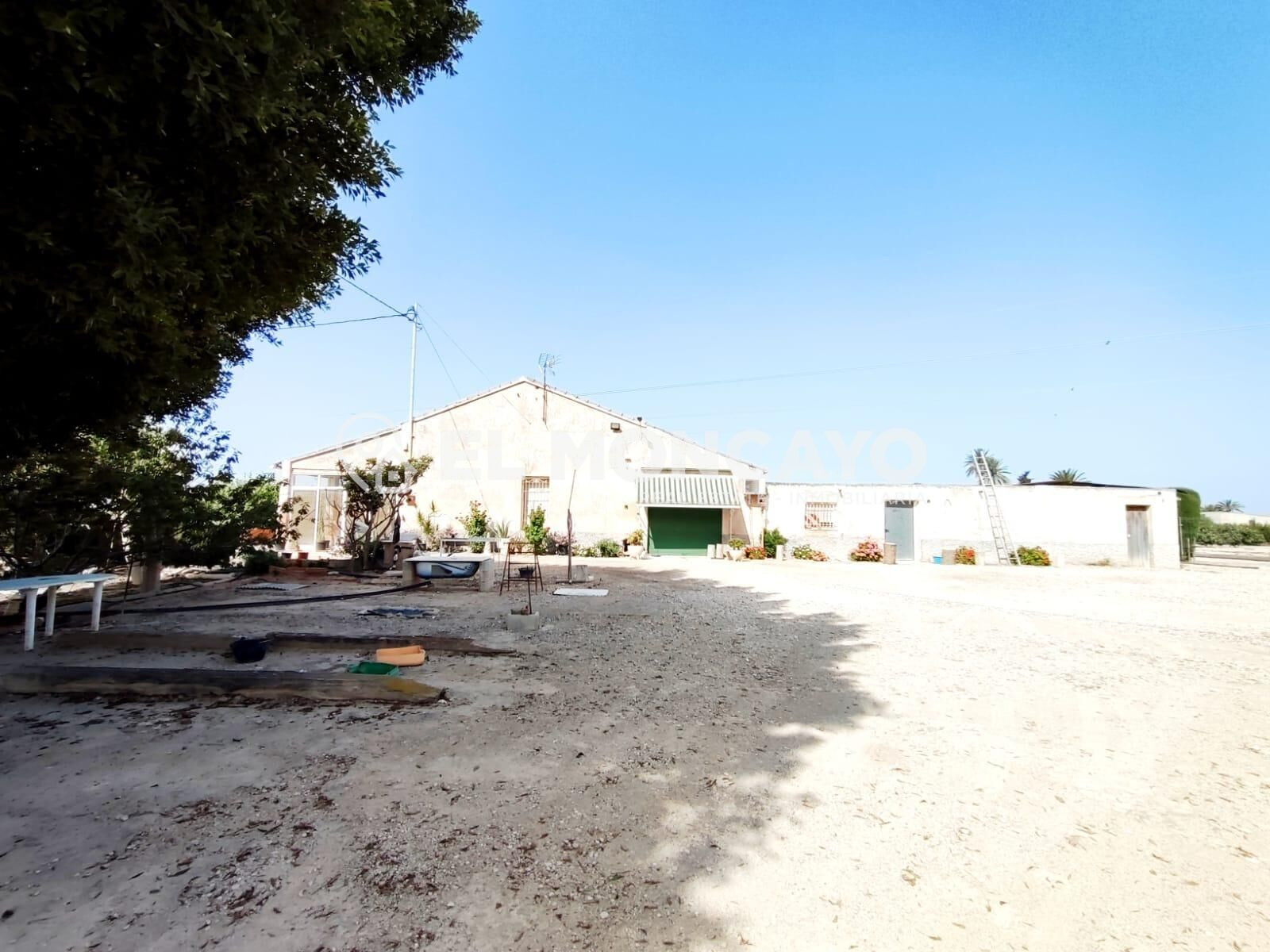 Fantástica casa de campo con parcela en la zona del campo de - foto 2