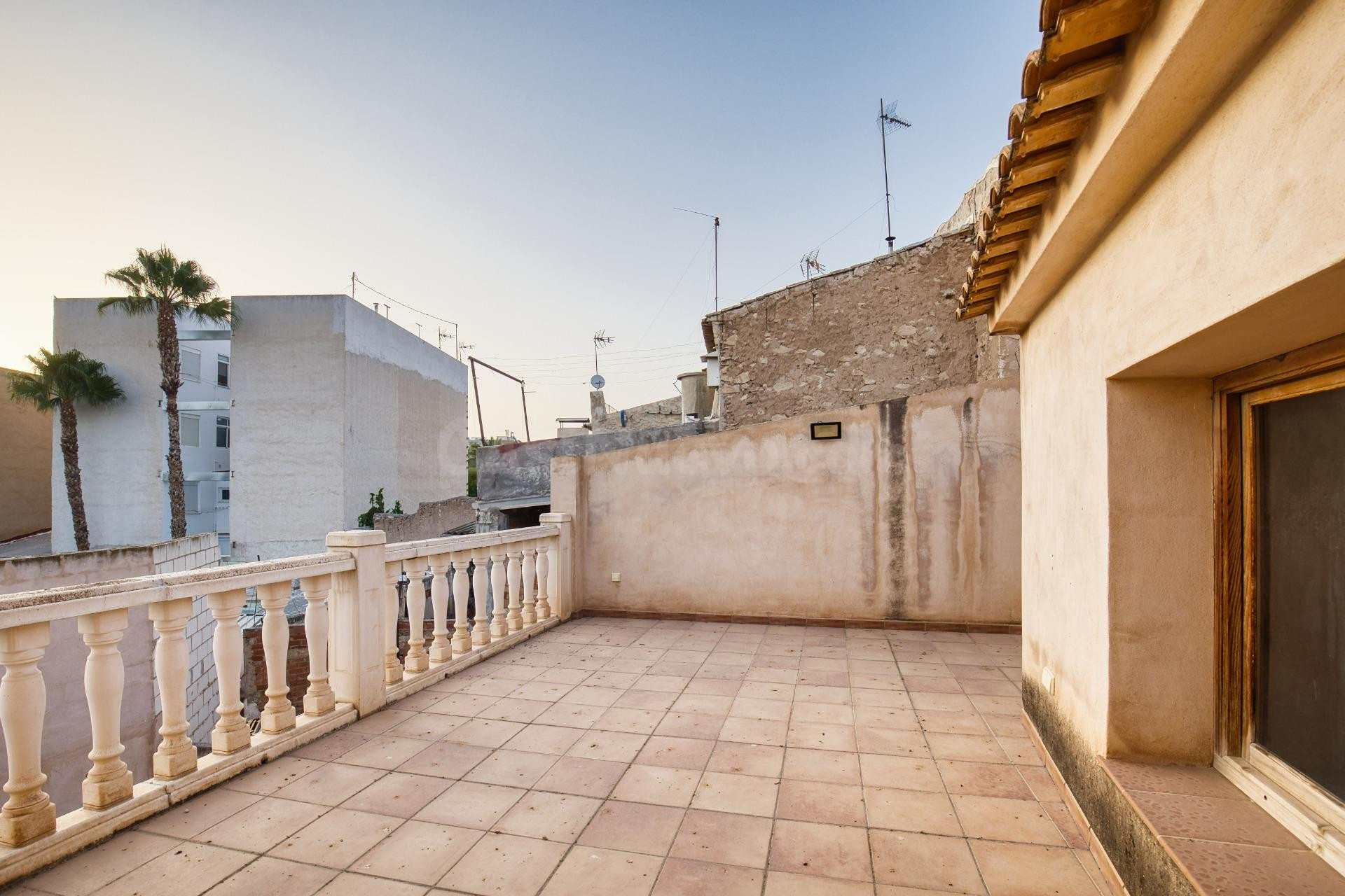 Casa en venta en Novelda, Alicante - foto 2