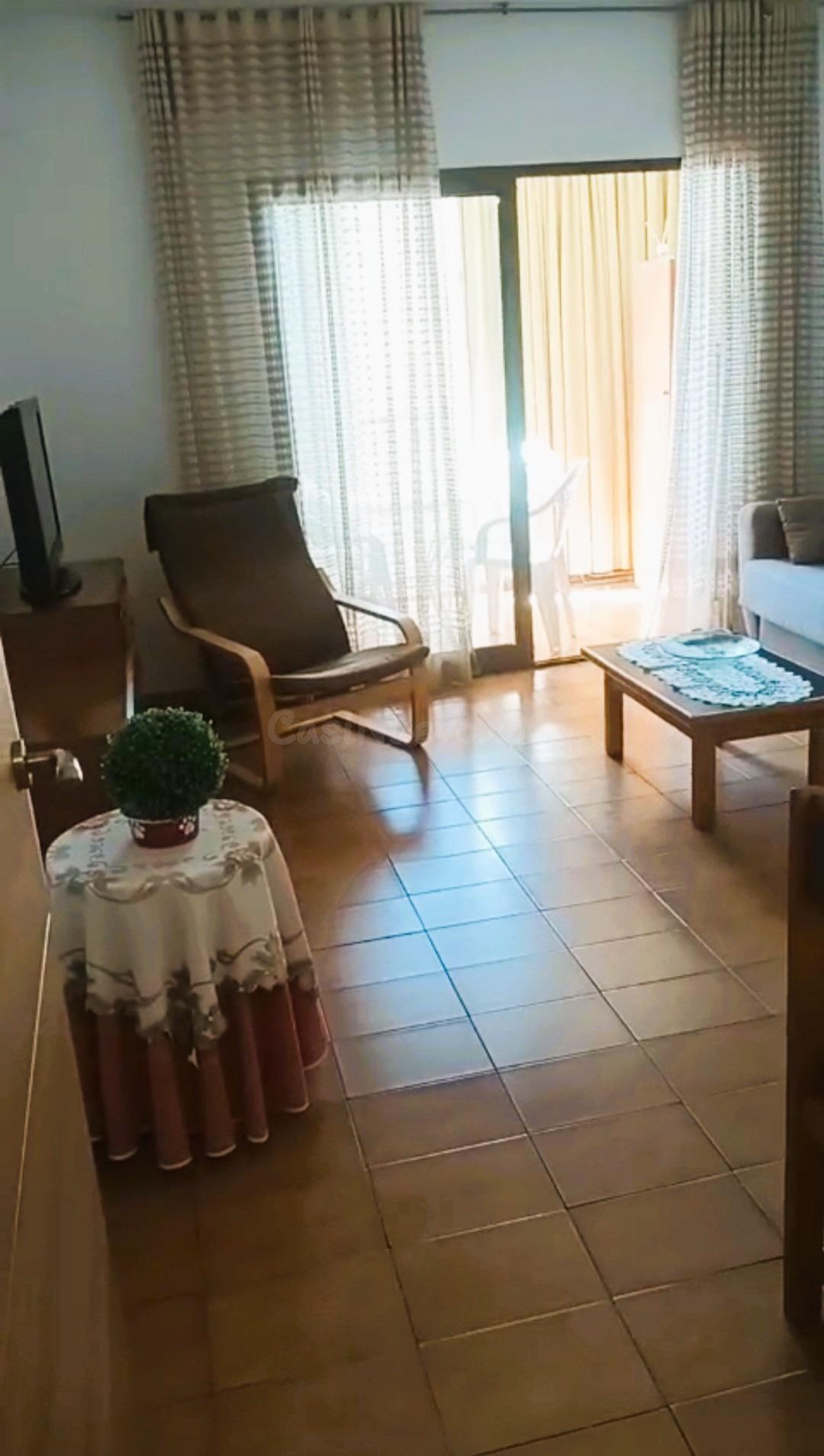 Apartamento 1 dormitorio con piscina, jardín y parking centr - foto 3