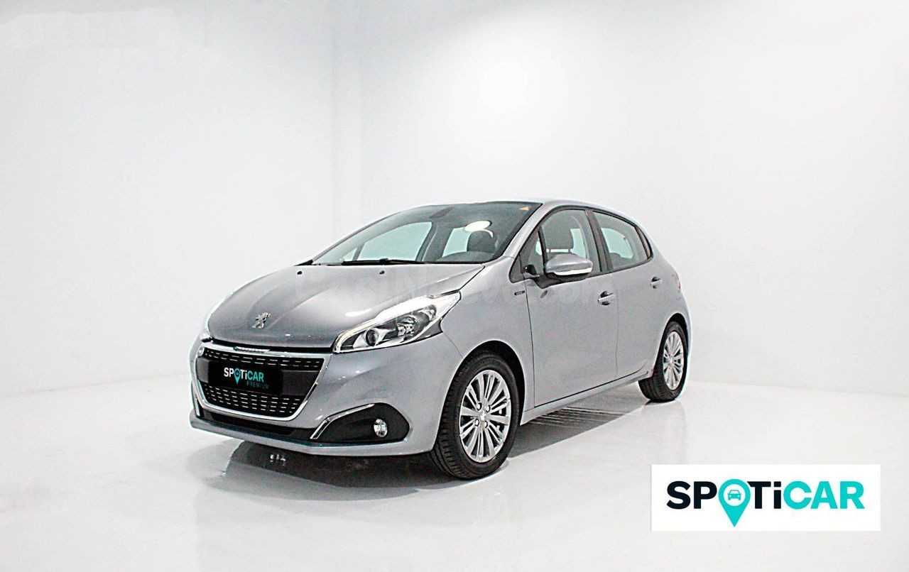 Peugeot 208 5P  1.2L PureTech 60KW (82CV) Signature