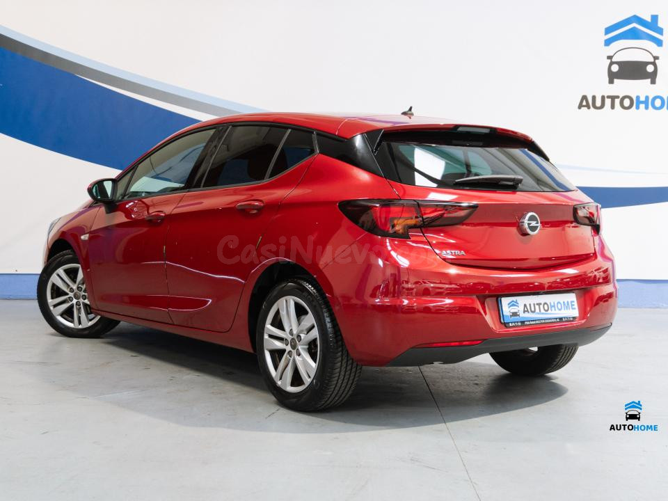 Opel Astra - foto 5
