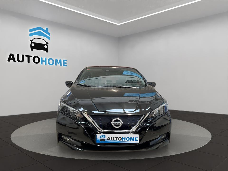 Nissan LEAF - foto 2