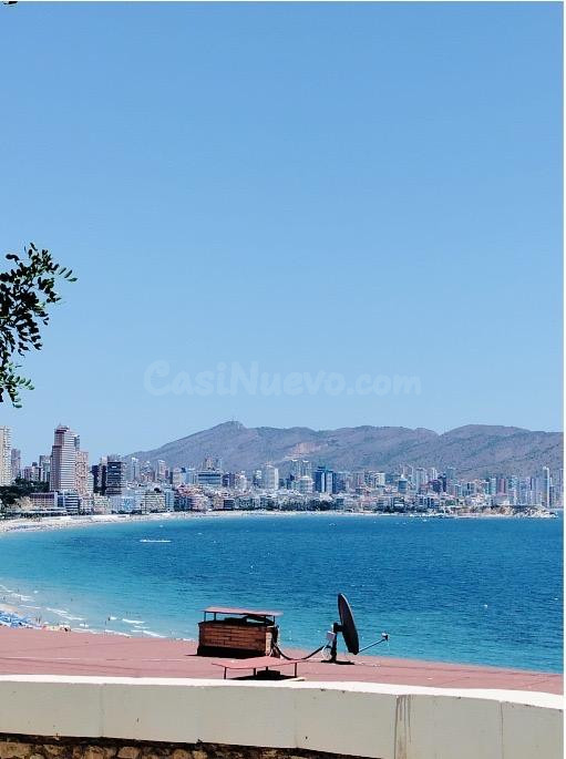 SE VENDE ESTUDIO-DUPLEX  EN BENIDORM ZONA PONIENTE