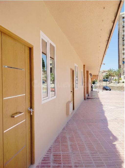 SE VENDE ESTUDIO-DUPLEX  EN BENIDORM ZONA PONIENTE - foto 4