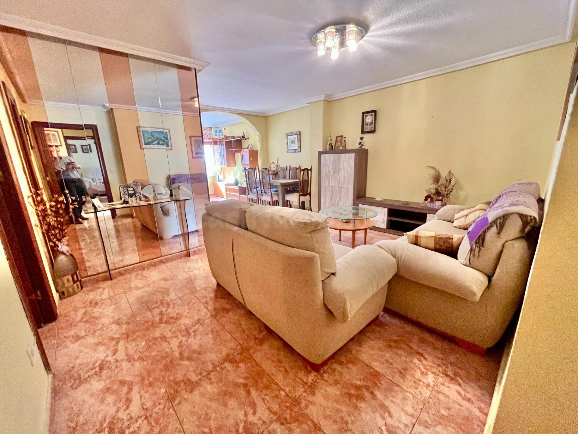 ¡Tu hogar de 4 dormitorios en Alicante junto al Bulevar del  - foto 4