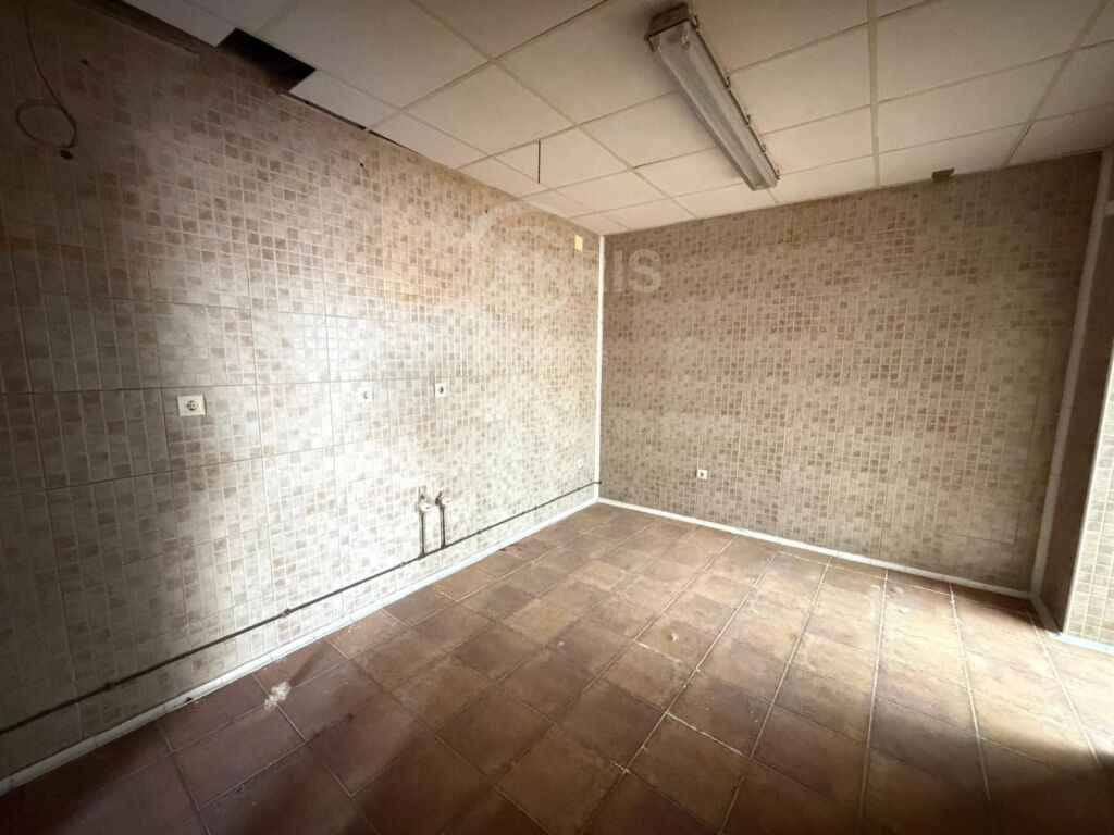 Casa en Villafranca De Los Caballeros - foto 4